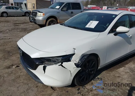 2020 Mazda Mazda3 Premium Package из США, поврежденный, VIN JM1BPANM9L1169714